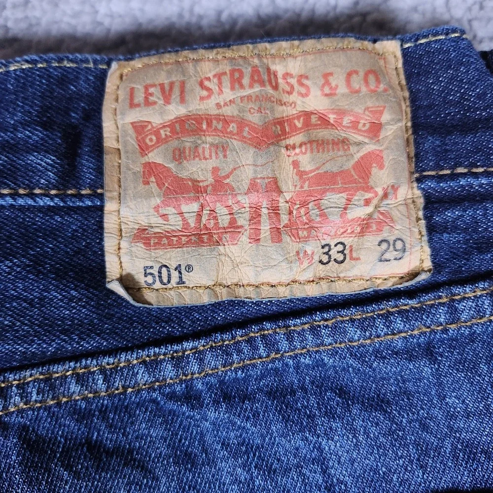 Levis 501 Jeans Mens 33x39 Blue Straight Leg Regular Fit‎ Medium Wash